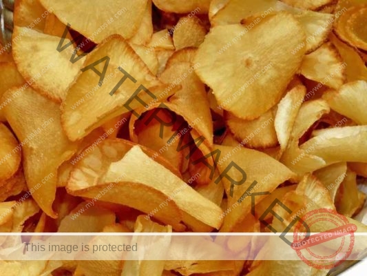 Frying-Cassava-Chips-Crisps